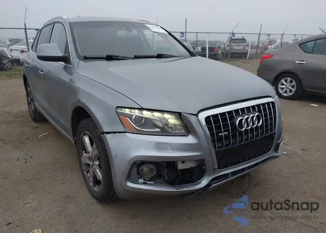2010 Audi Q5 3.2 Premium из США, поврежденный, VIN WA1VKAFP2AA021710